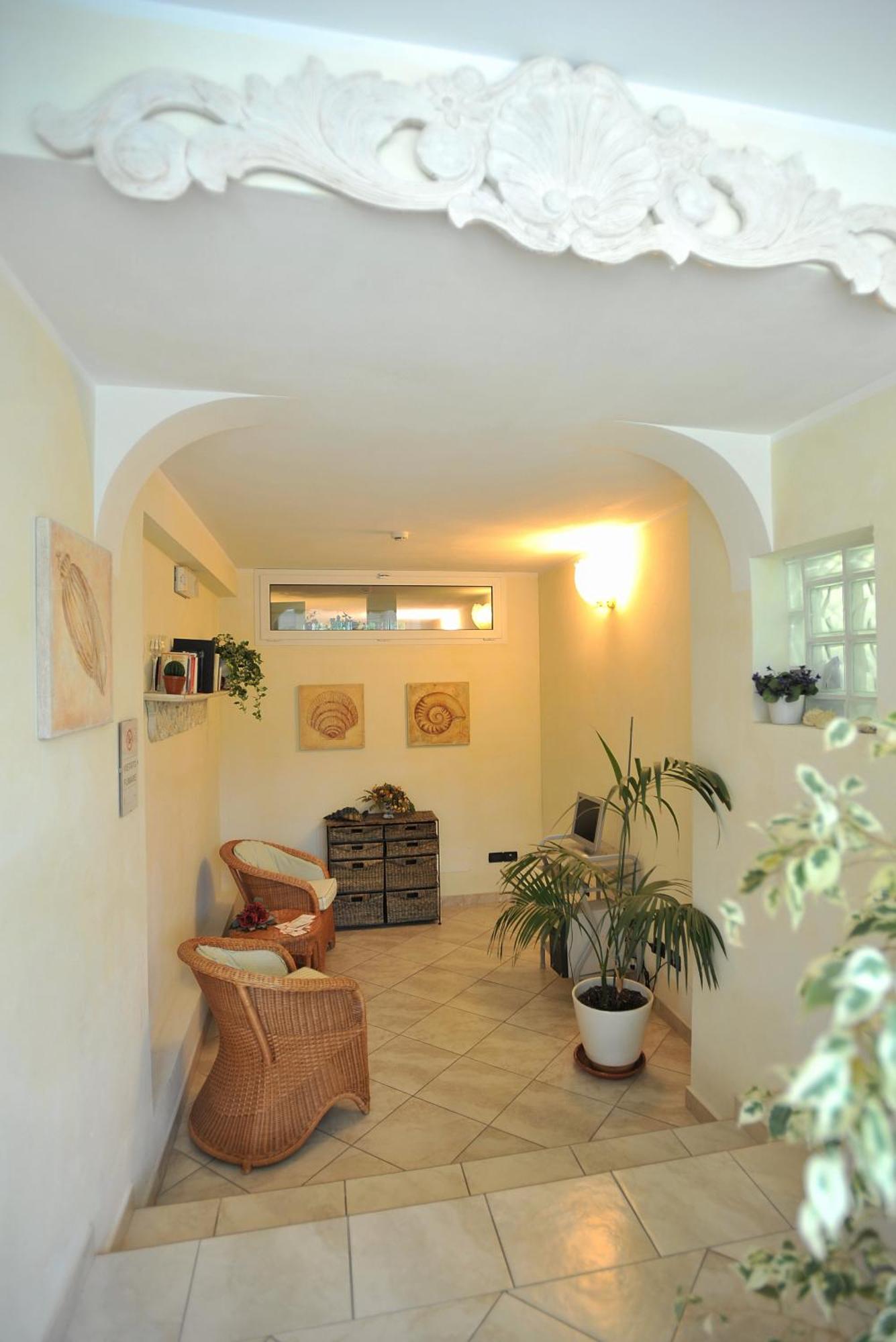 Hotel Riviera Blu Tirrenia Extérieur photo